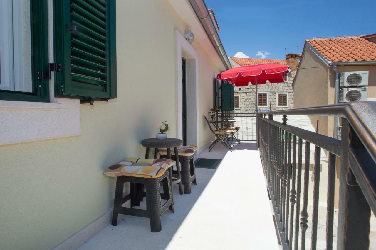 Central Old Town Rooms Split Exterior foto